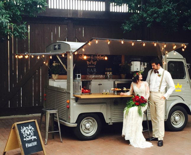 delicious wedding food mobile bar