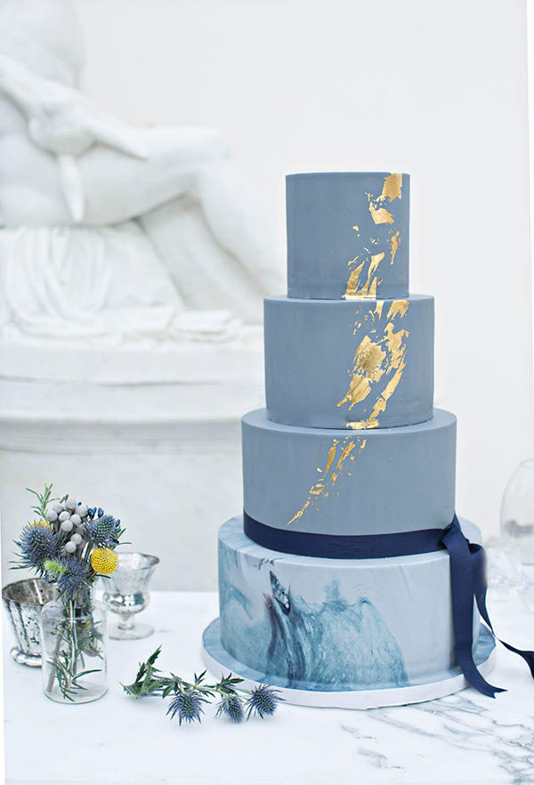 marble trend grey and gold 4 tier wedding cake