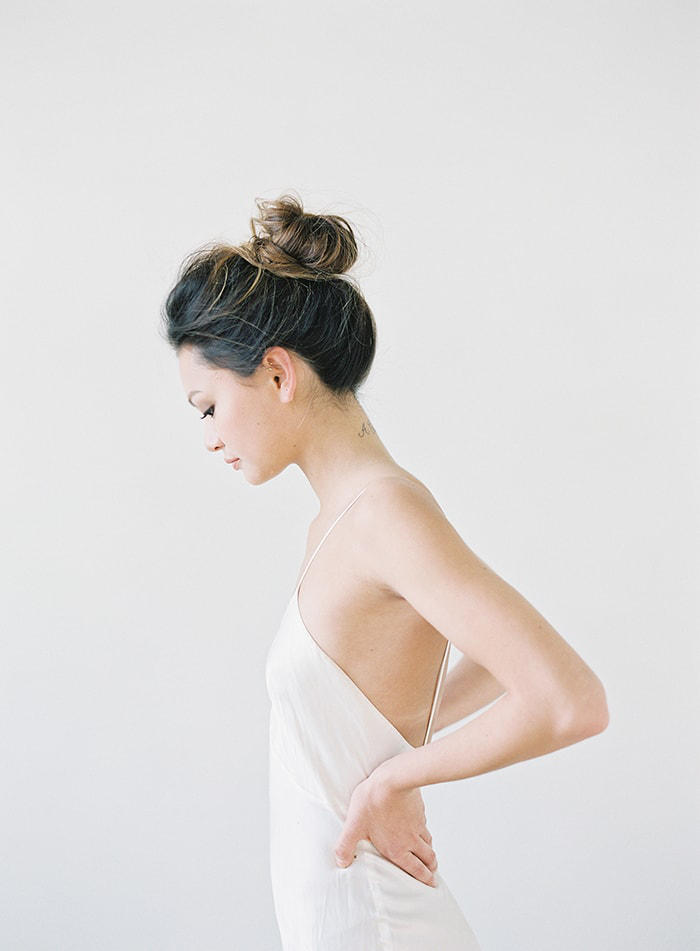 bridal hairstyles messy bun