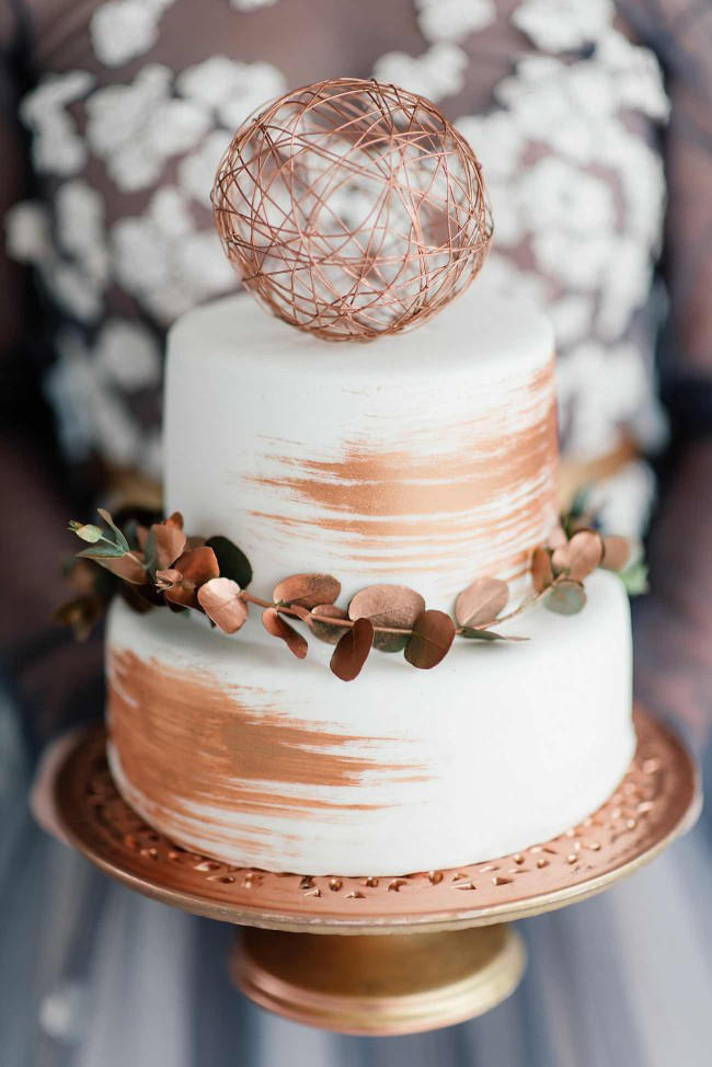 copper trend wedding cake