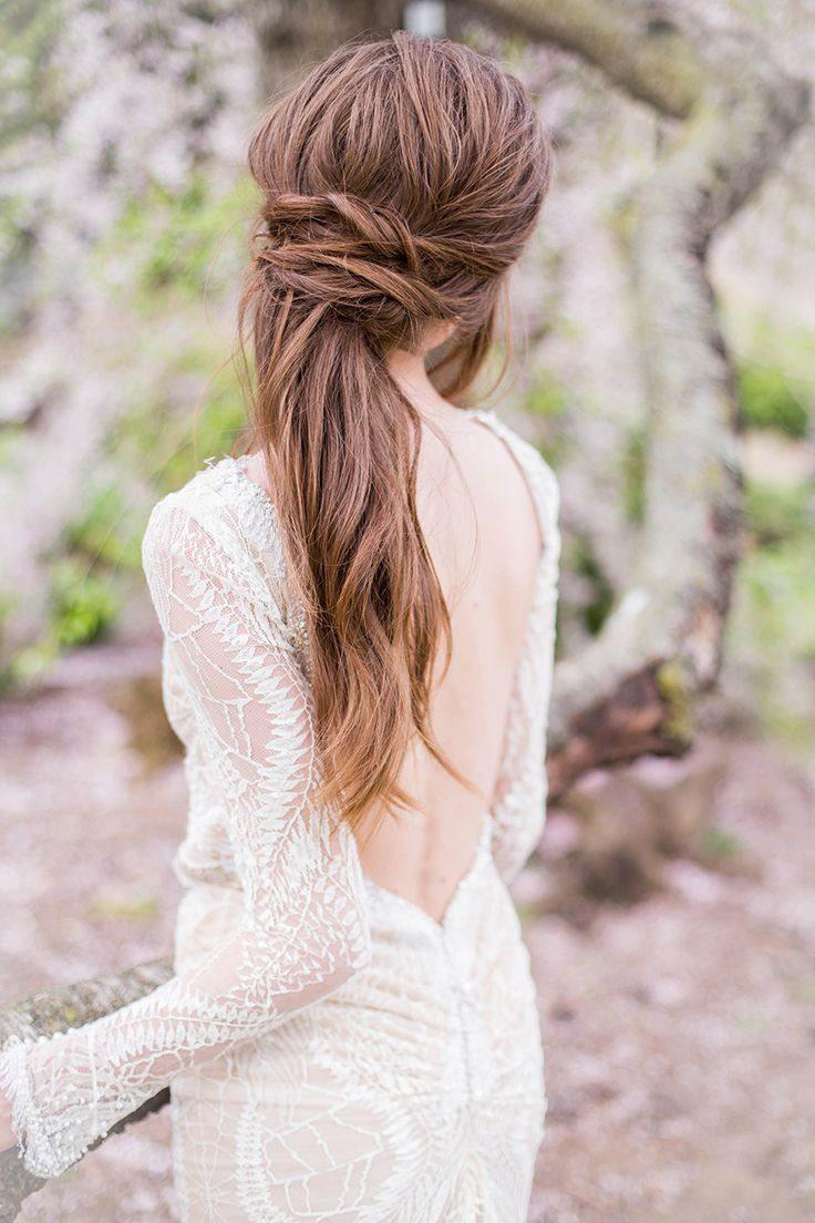 bridal hairstyles loose braid