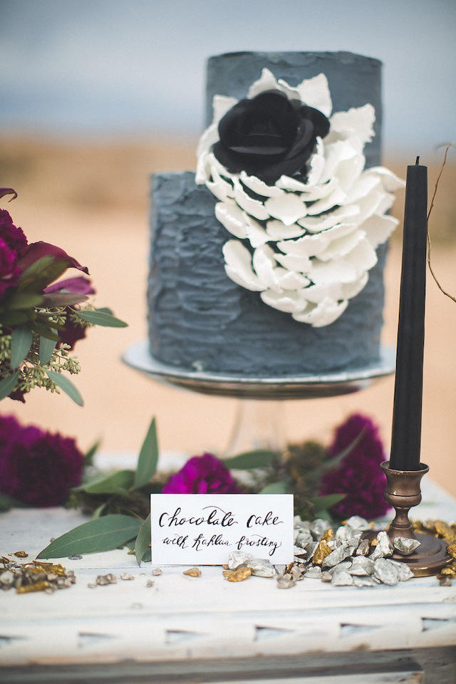 chic grey wedding cake