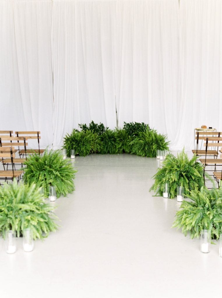 Statement wedding, greenery, ceremony decor