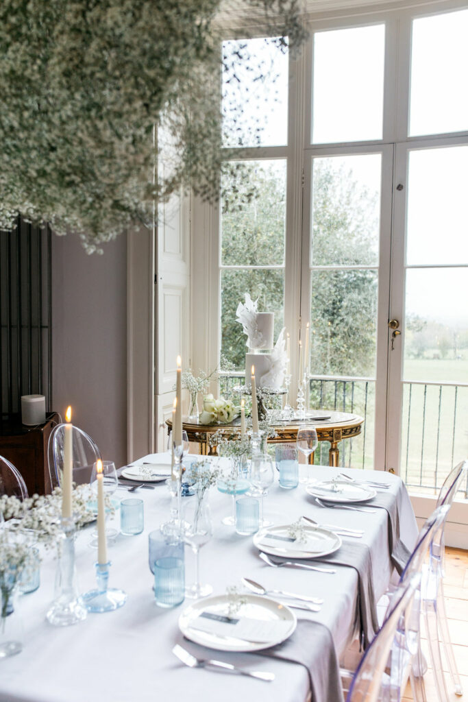 Tichea Brade as the Wedding stylist on this shoot. Beautiful wedding breakfast. Star Wars Styled Shoot in Essex. Tablescape White and blue.